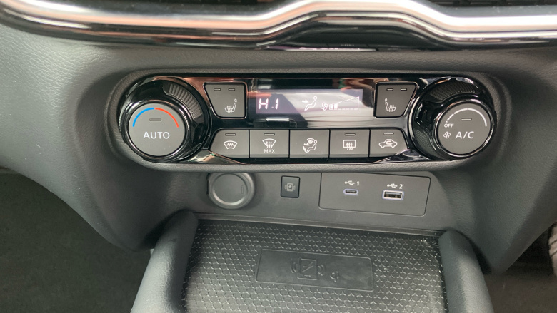 Nissan Juke 1.6 Hybrid Tekna 5dr Auto Hybrid Hatchback